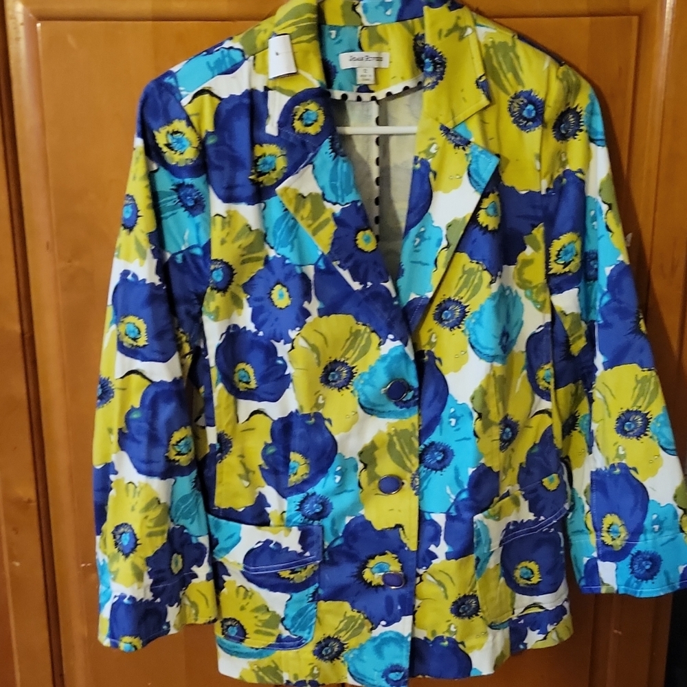 Joan Rivers Blue and Yellow Floral Jacket
